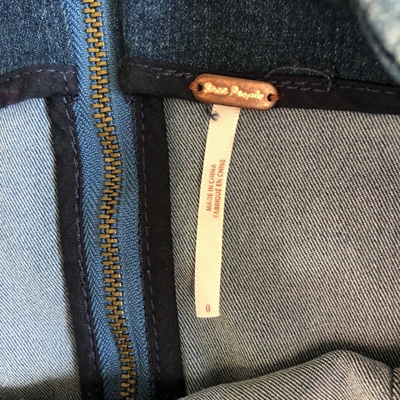 Dark and light blue denim skirt - Picture 4 of 5